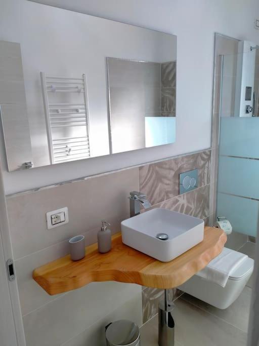 Suite Room Malpensa B&B Cardano Al Campo Ngoại thất bức ảnh
